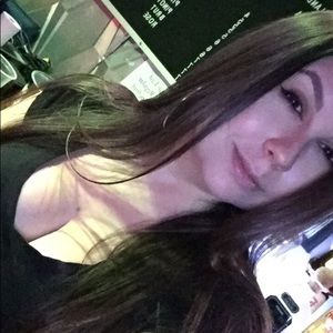 Meet your Posher, Arianna